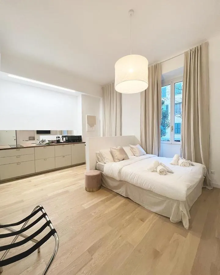 Apartamento Divini Gae Aulenti Milán 0*,